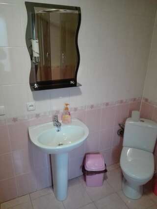 Апартаменты Садиба «Між Гір» Микуличин Дом с 4 спальнями-17